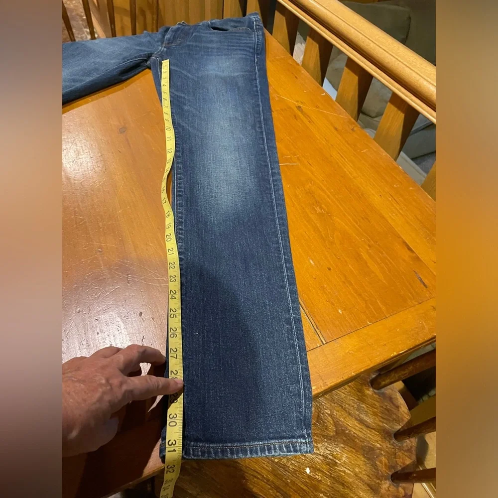 J.CREW straight leg flex jeans - size 29x32